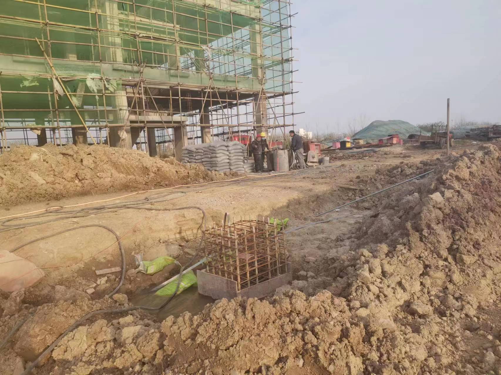 乌恰当桥梁出现裂缝的时候应该及时加固修补